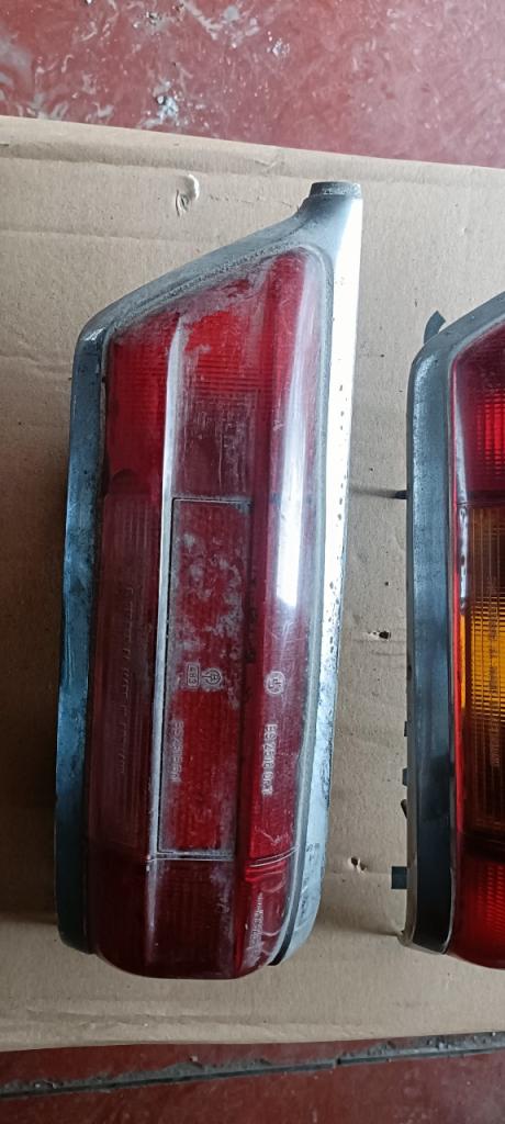 Feux MERCEDES w113/111 LesAnciennes.com