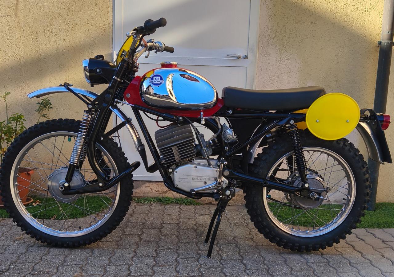 HERCULES Hercules K 125 GS - 1972 LesAnciennes.com