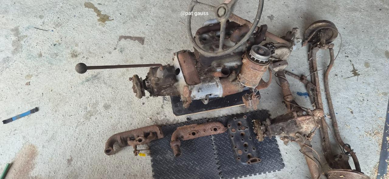 Moteur ROSENGART LR4N2 LesAnciennes.com