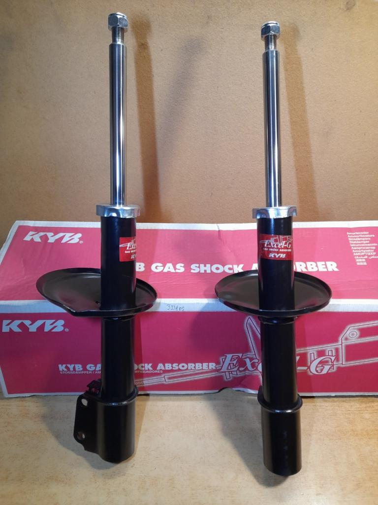 Paire d'amortisseur Avant Renault Super 5 LesAnciennes.com