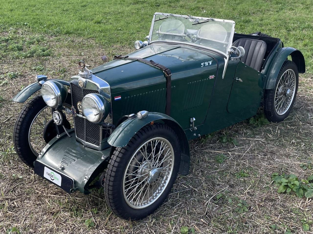 MG J-Type J2 - 1933 LesAnciennes.com