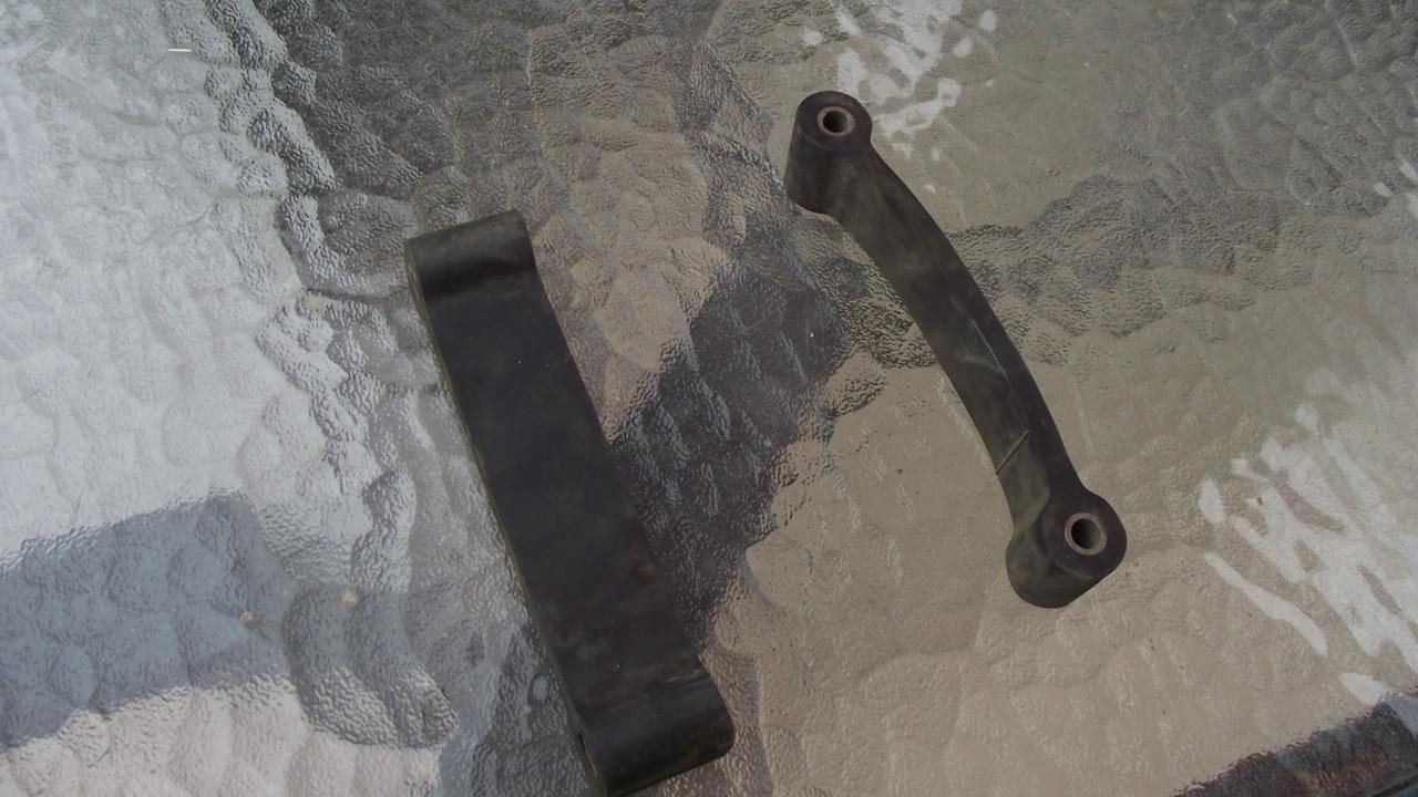 Tirant de porte HY LesAnciennes.com