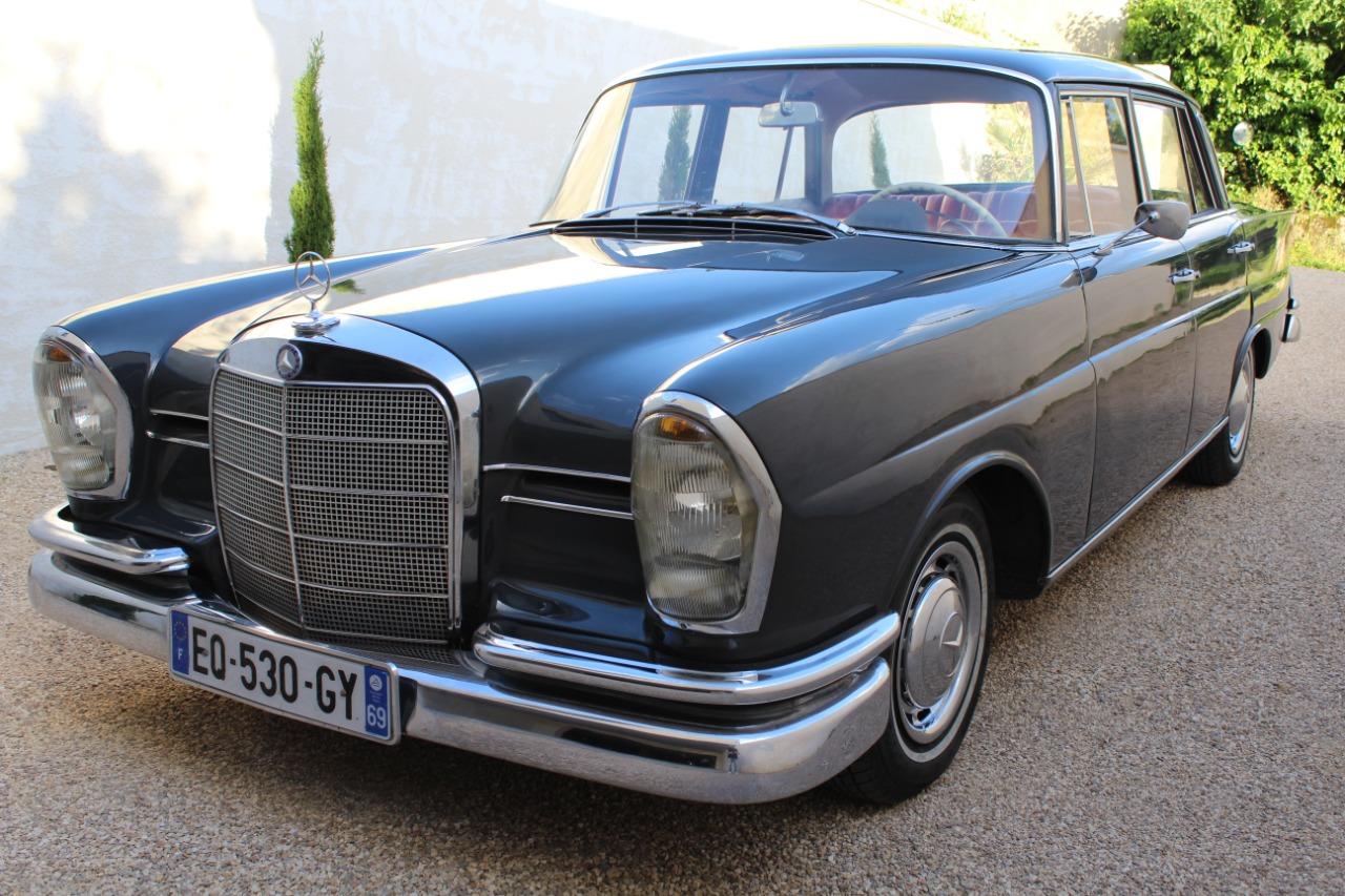 MERCEDES 220 B W 111 - 1961 LesAnciennes.com