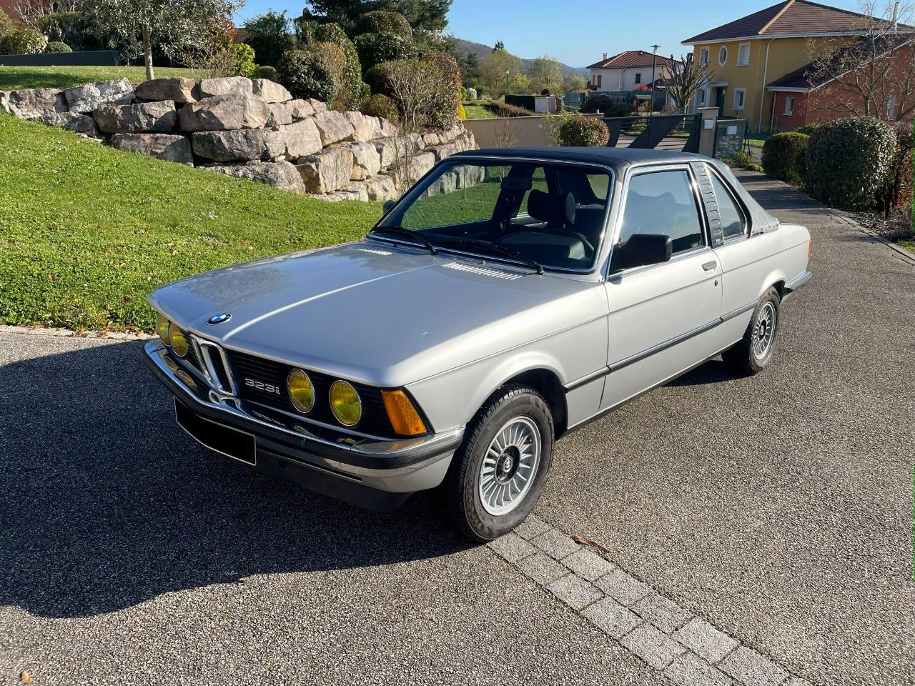 BMW 323 Baur cabriolet - 1983 LesAnciennes.com