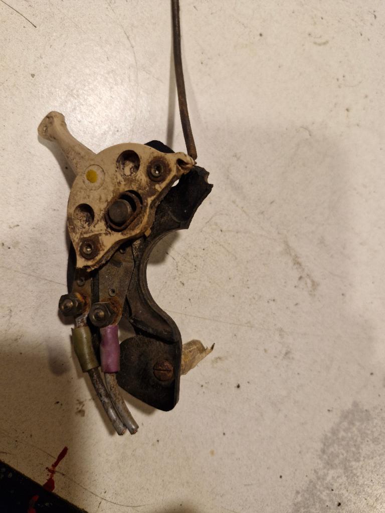 Commande de clignotant RENAULT 4CV LesAnciennes.com