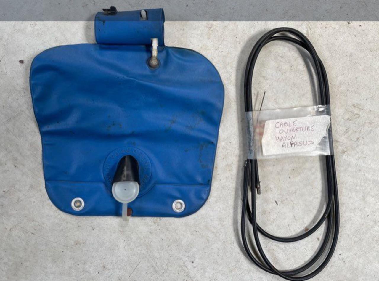 Lot de pièces ALFA ROMEO Alfasud LesAnciennes.com