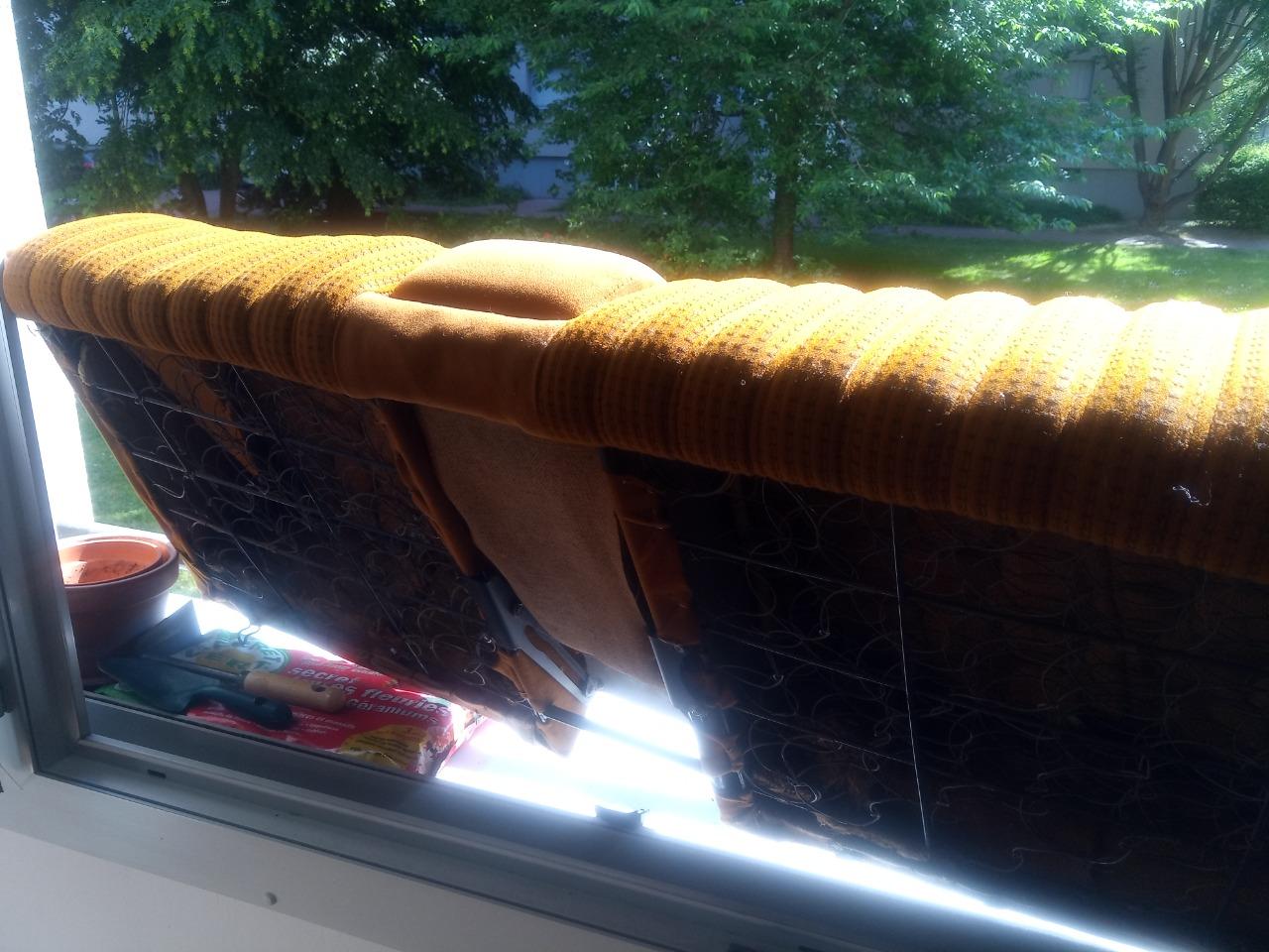 Banquette CITROEN DS pallas LesAnciennes.com