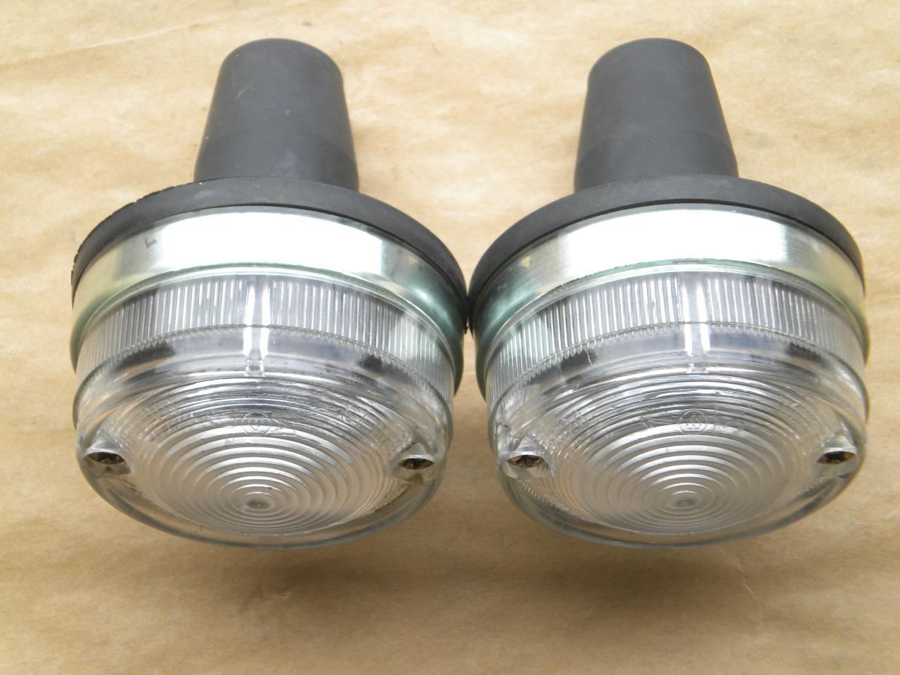 Jeu de clignotants avants neufs r8 gordini r8s LesAnciennes.com