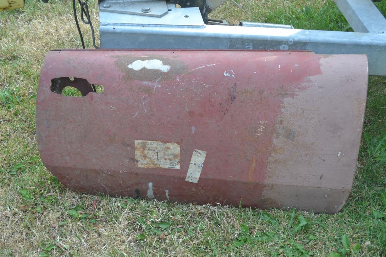 Porte droite TRIUMPH Spitfire d'origine LesAnciennes.com