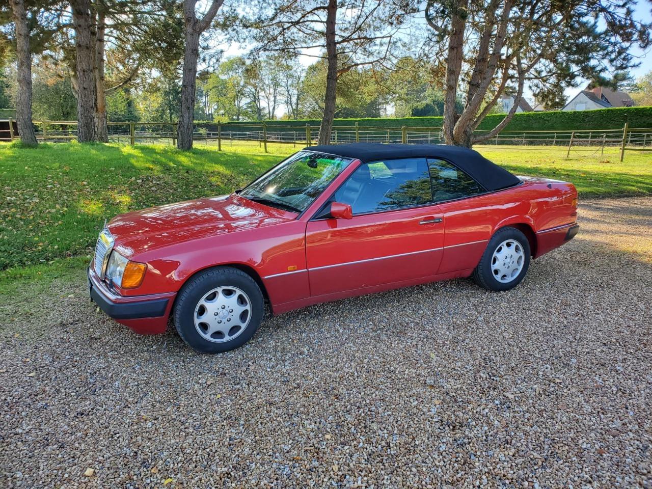 MERCEDES 320 CE - 1993 LesAnciennes.com