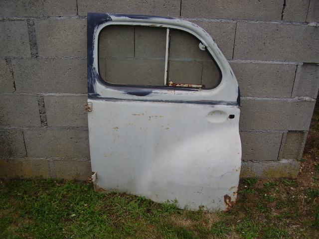 Pièces RENAULT 4CV LesAnciennes.com