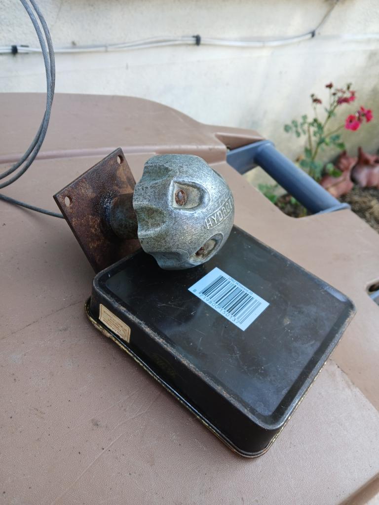 Pièces BENNE GENEVE CABLE DE COMMANDE DE BENNE LesAnciennes.com