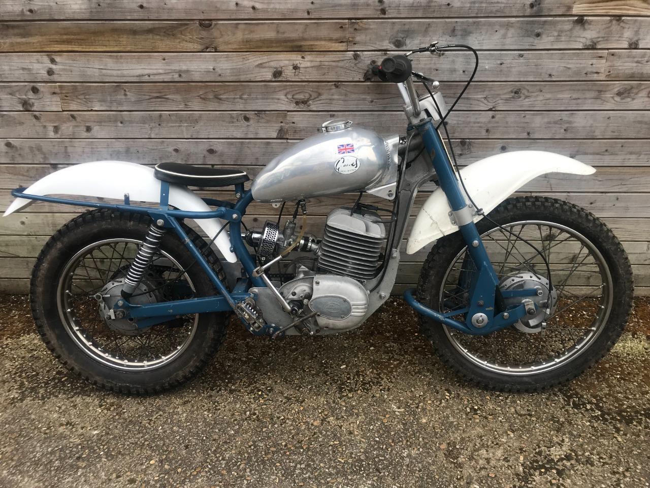 GREEVES 24TFS trial - 1964 LesAnciennes.com