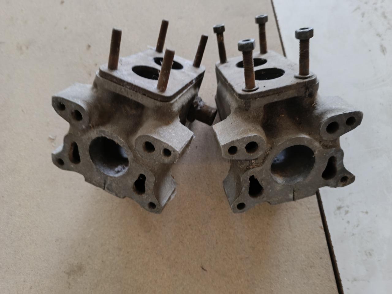 Pipe d'admission LesAnciennes.com