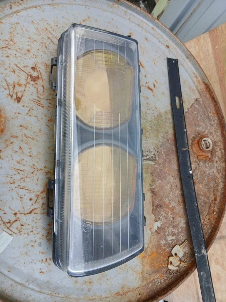 Phare 318 E36 LesAnciennes.com