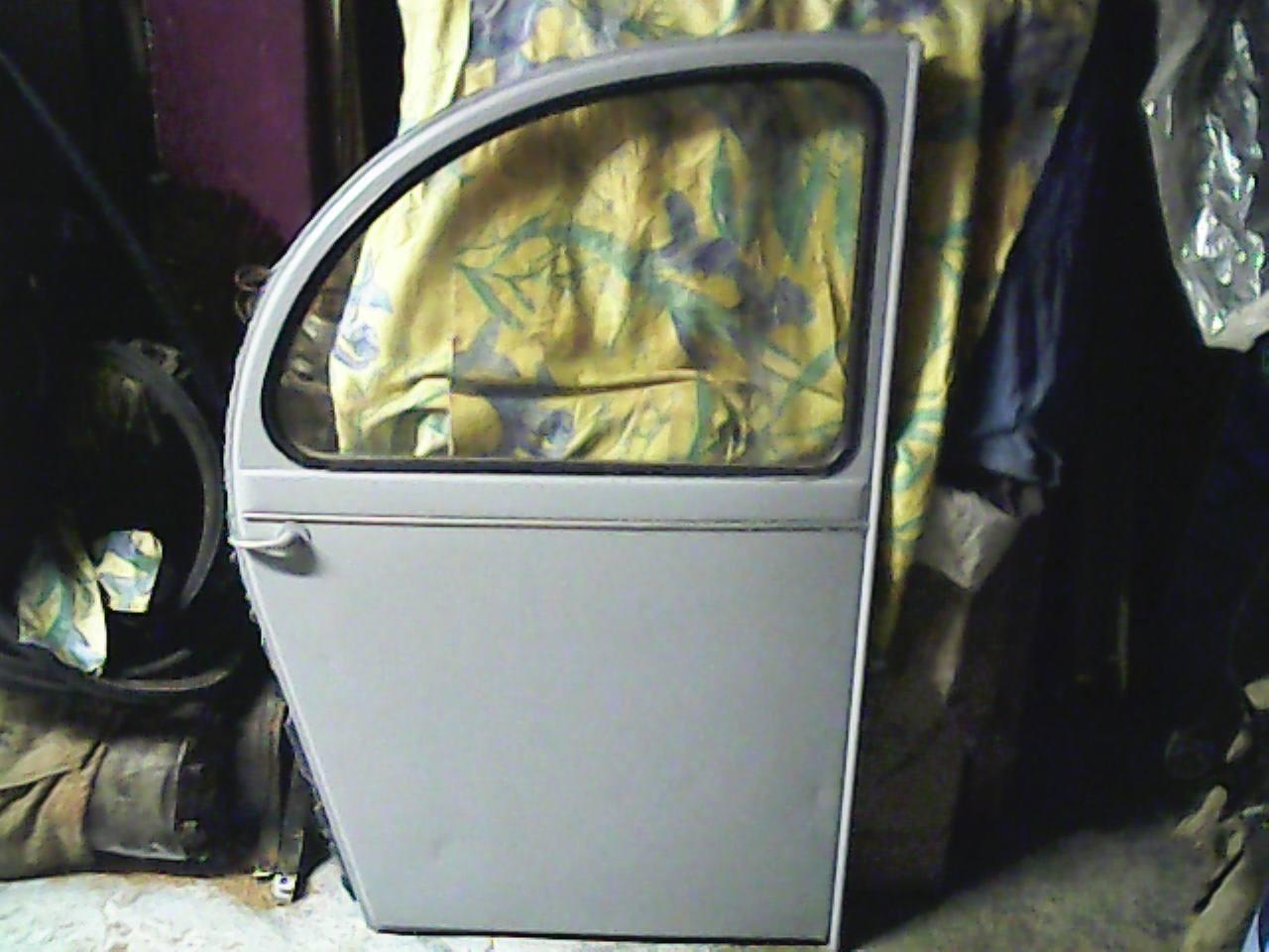 Porte CITROEN 2CV LesAnciennes.com
