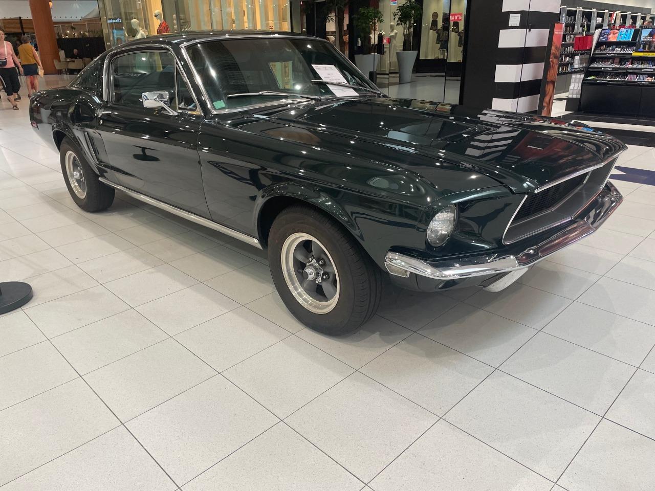 FORD Mustang FASTBACK Bullitt - 1968 LesAnciennes.com