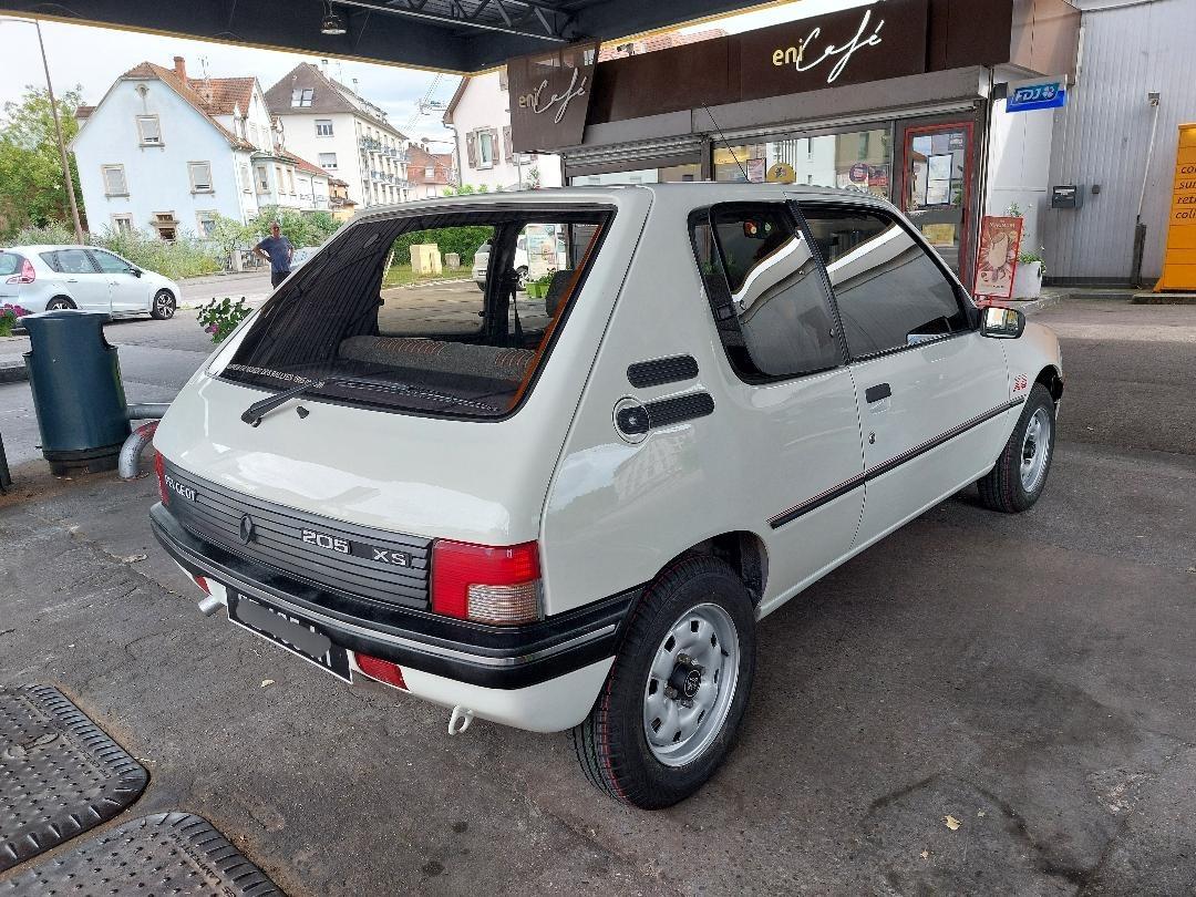 1991 PEUGEOT 205 XS, foto 2