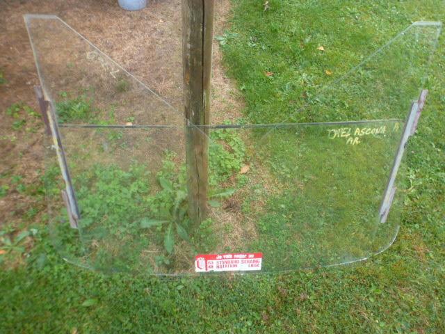 OPEL Ascona A:lunette ar + vitres portes avant LesAnciennes.com