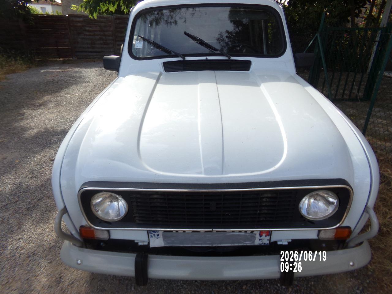 RENAULT 4 (R4) gtl clan - 1992 LesAnciennes.com
