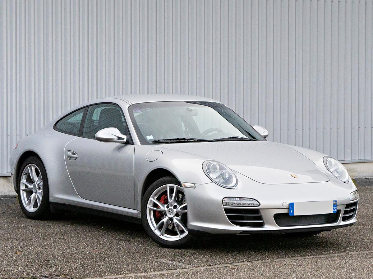 PORSCHE 911 997 Carrera 4 Ph II - 2009 LesAnciennes.com