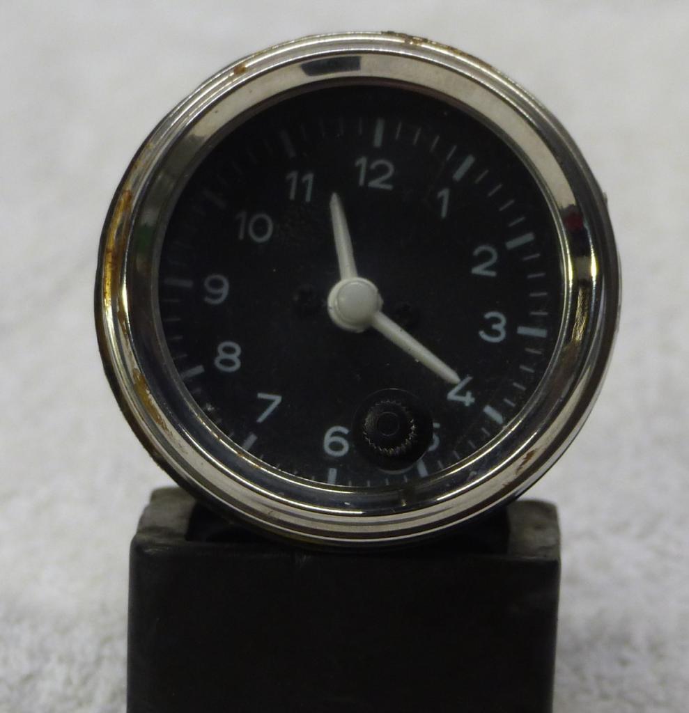 Montre MOTO GUZZI autre LesAnciennes.com