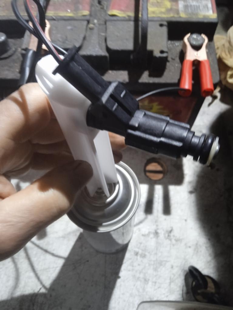 Appareil pour nettoyage injecteurs essence LesAnciennes.com