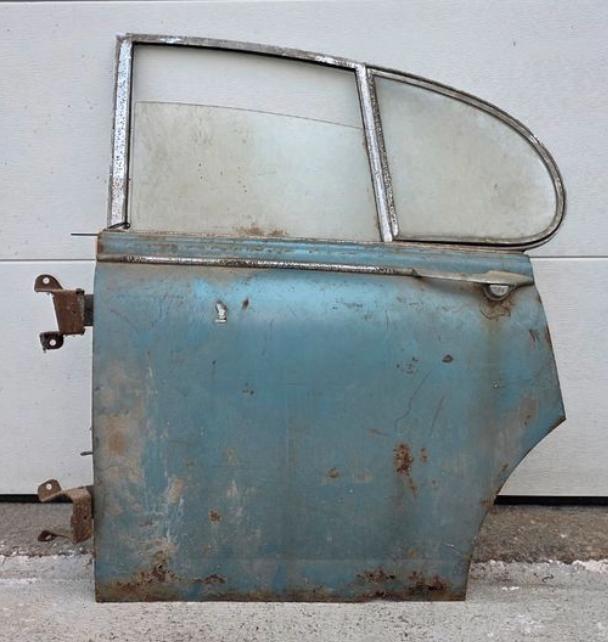 Porte arrière gauche pour Jaguar Mk2 LesAnciennes.com