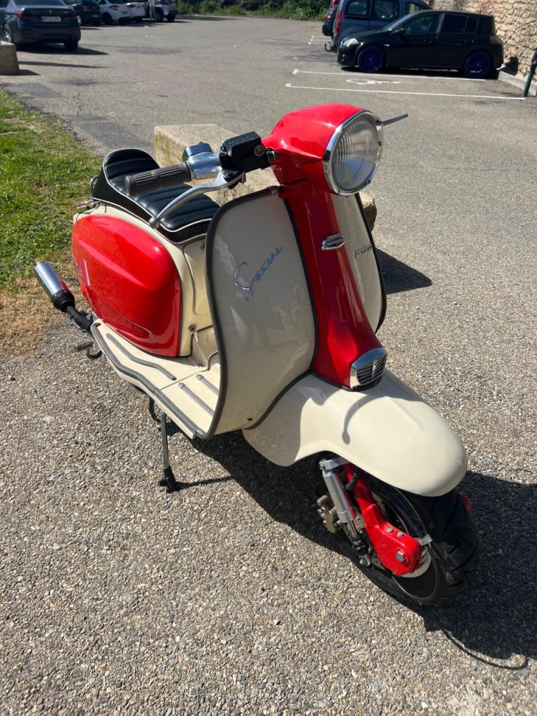 LAMBRETTA DL 150 LI - 1961 LesAnciennes.com