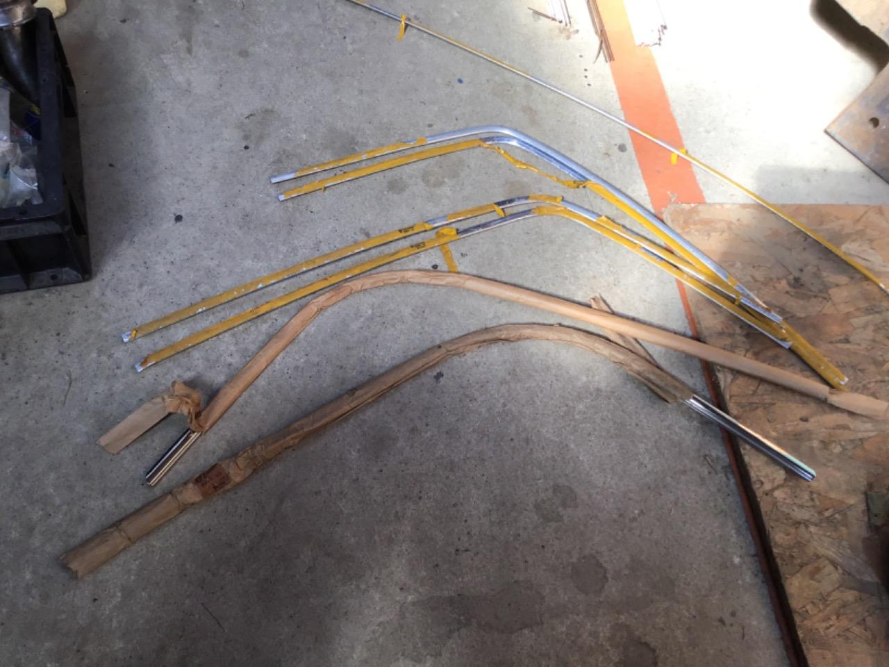 BAGUETTES PORTES NEUVES PEUGEOT 304 ET AUTRES PEUG LesAnciennes.com