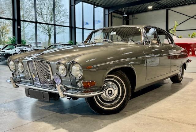 JAGUAR 420 G - 1968 LesAnciennes.com