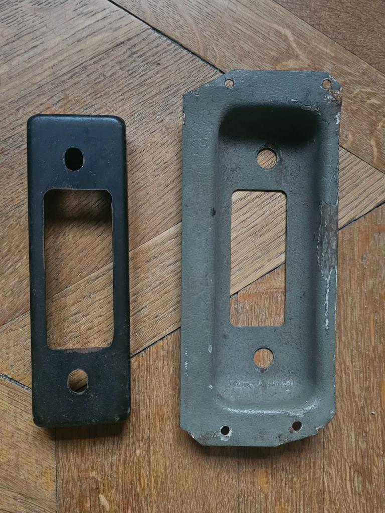 Element radio CITROEN DS LesAnciennes.com