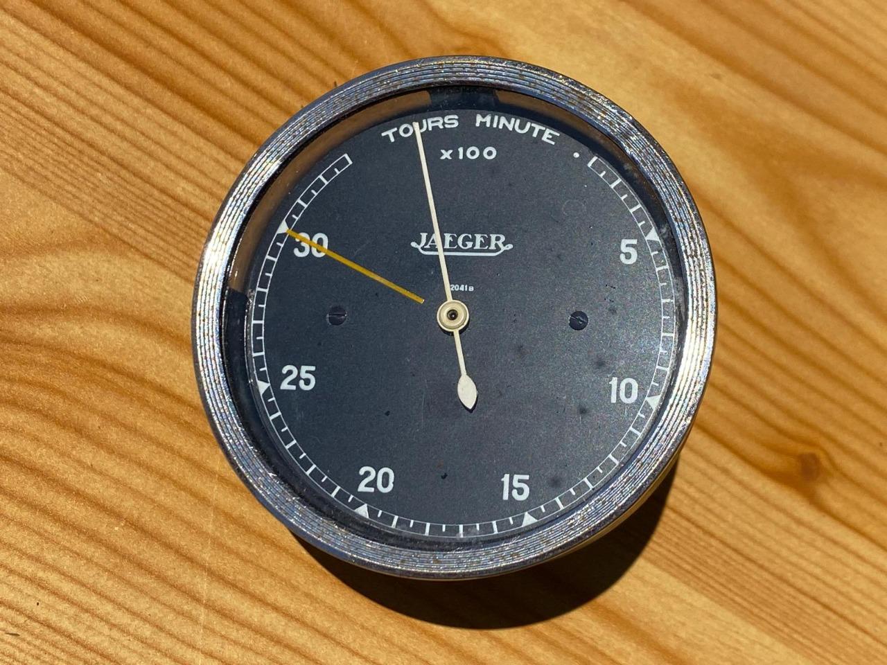 Compte-tours jaeger AMILCAR SALMSON DELAGE BUGATTI LesAnciennes.com