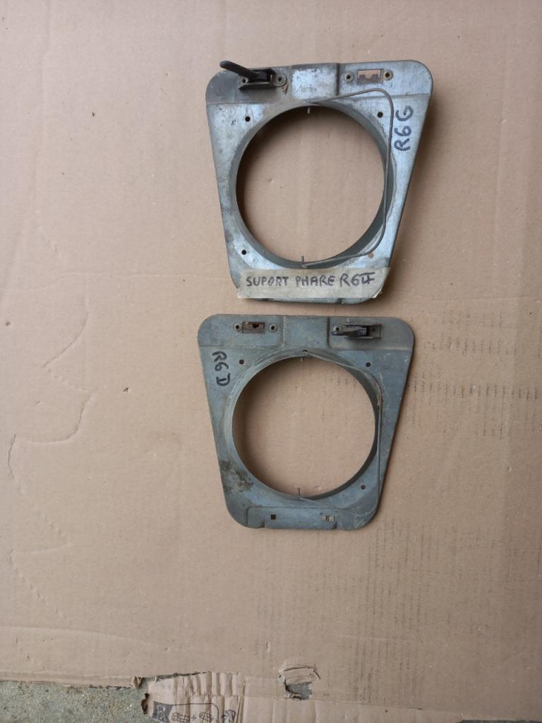 Lot de pièces RENAULT 6 (R6) LesAnciennes.com