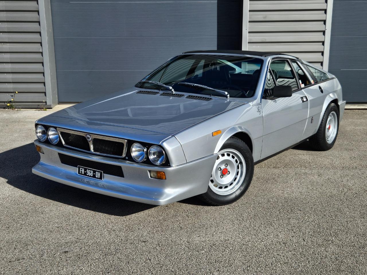 LANCIA Montecarlo Phase 2 Targa - 1982 LesAnciennes.com