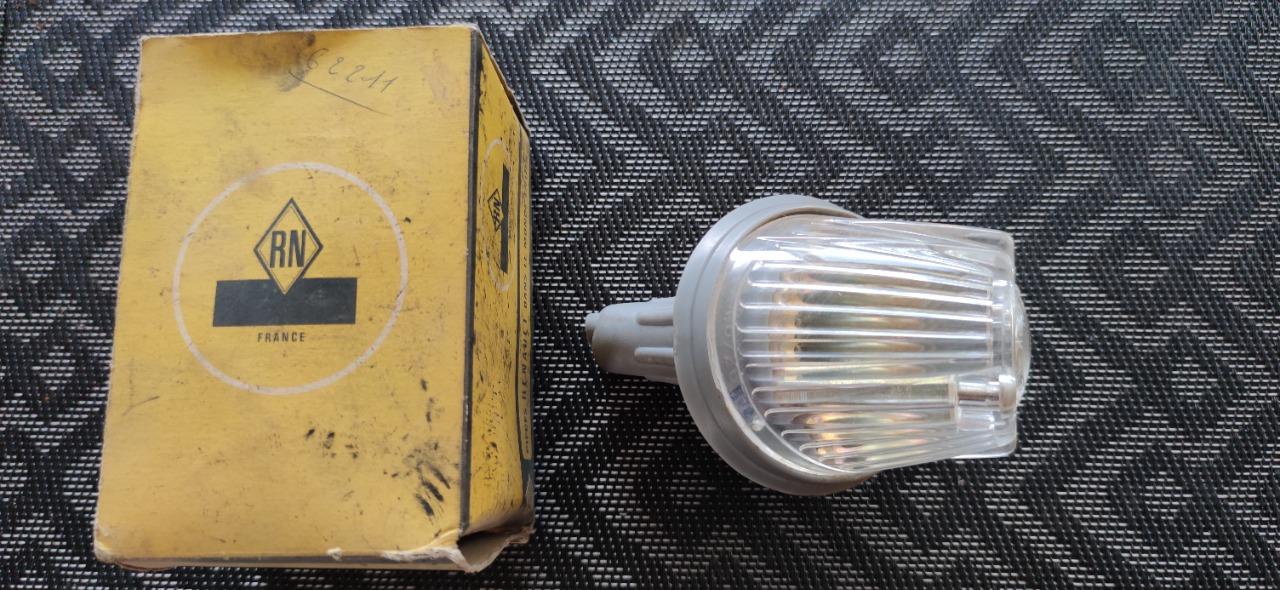 Clignotant droit RENAULT Floride Caravelle LesAnciennes.com