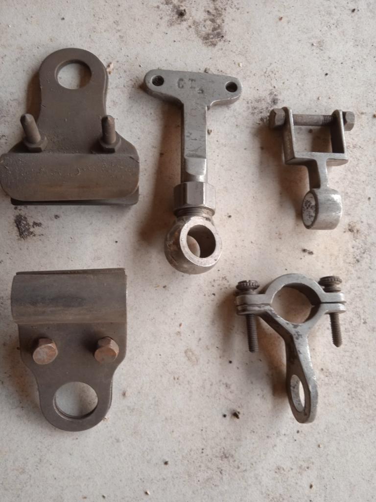 Pièces VOITURES VIDE GARAGE LesAnciennes.com
