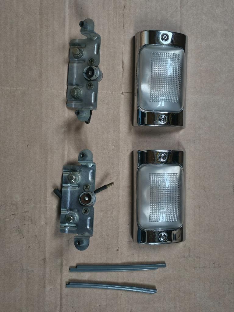 Plafonnier CITROEN DS Pallas LesAnciennes.com