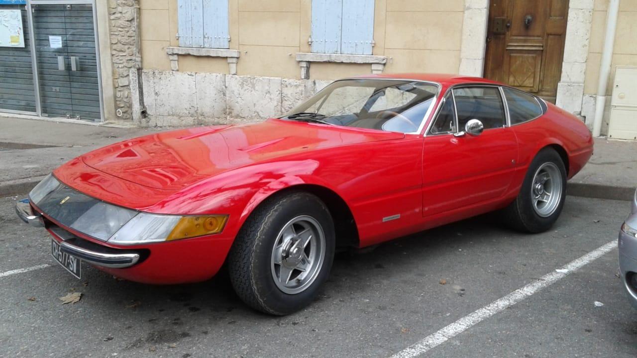 FERRARI Daytona - 1970 LesAnciennes.com