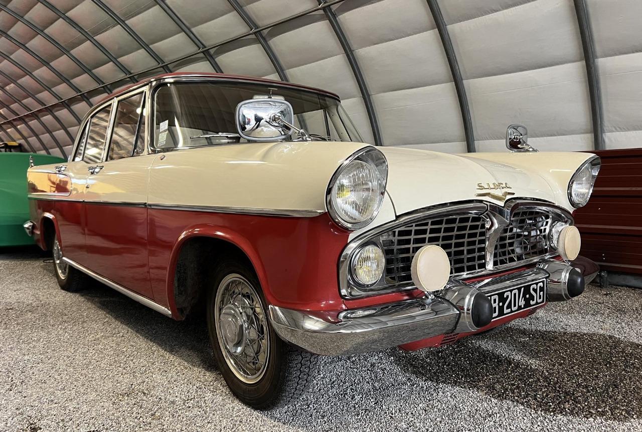SIMCA Vedette Chambord - 1961 LesAnciennes.com