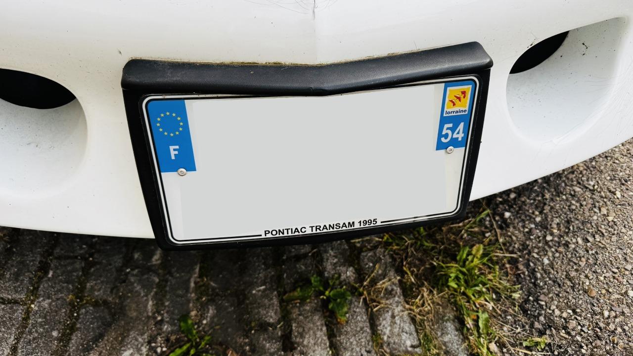 Support de plaque avant LesAnciennes.com