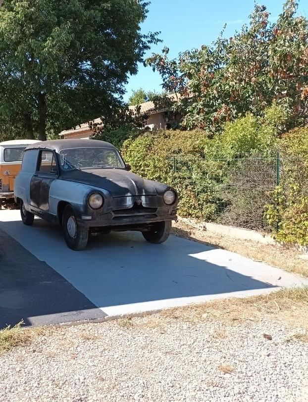 SIMCA Aronde Fourgonnette Message - 1953 LesAnciennes.com