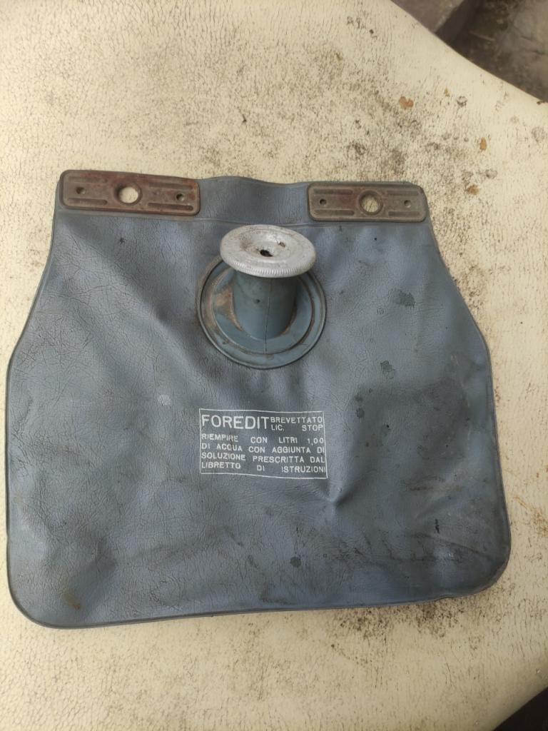 Poche lave glace FIAT 500 LesAnciennes.com