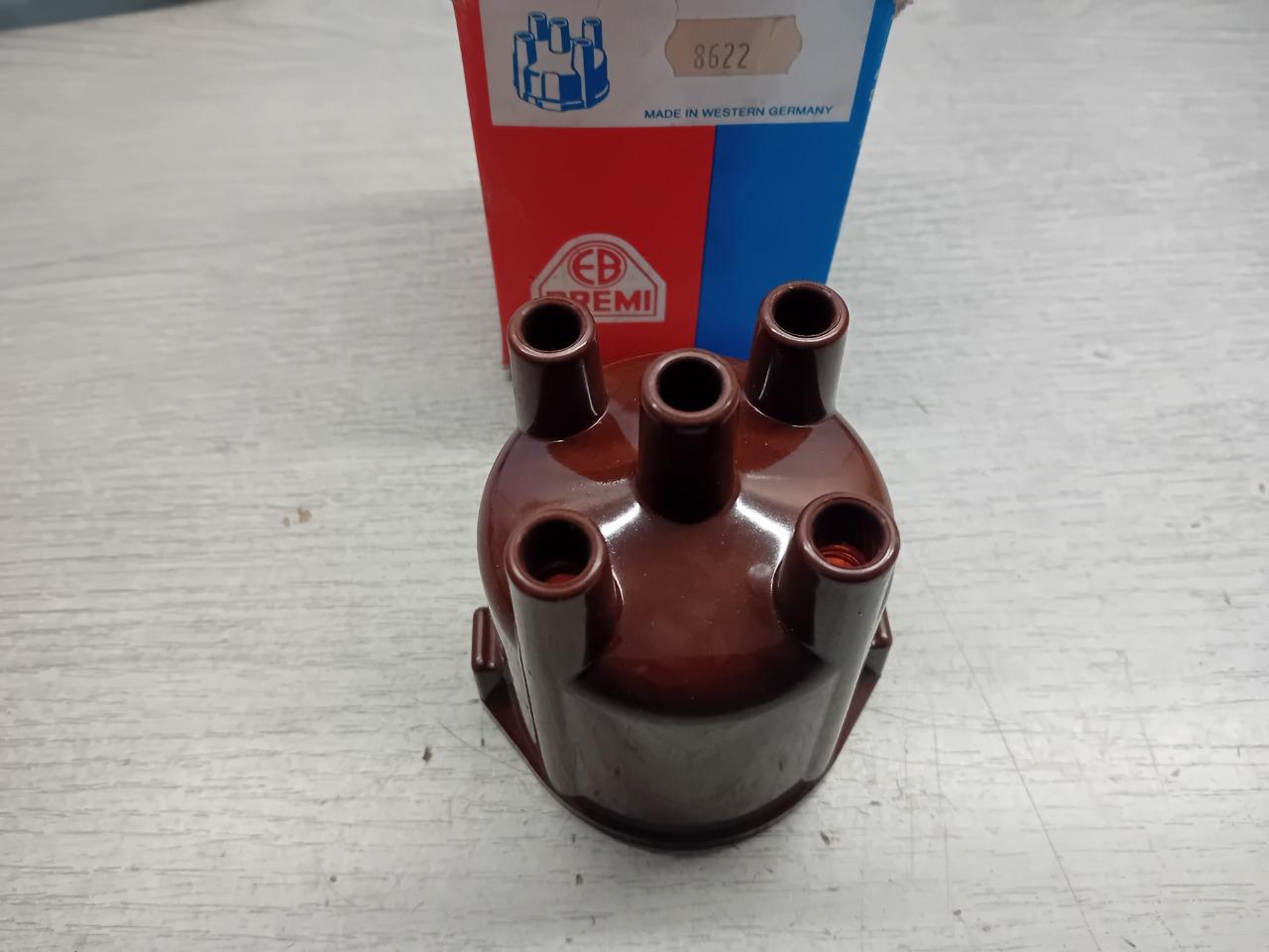 8622 - TÊTE ALLUMEUR FIAT 850 SPIDER COUPE BERLINE LesAnciennes.com