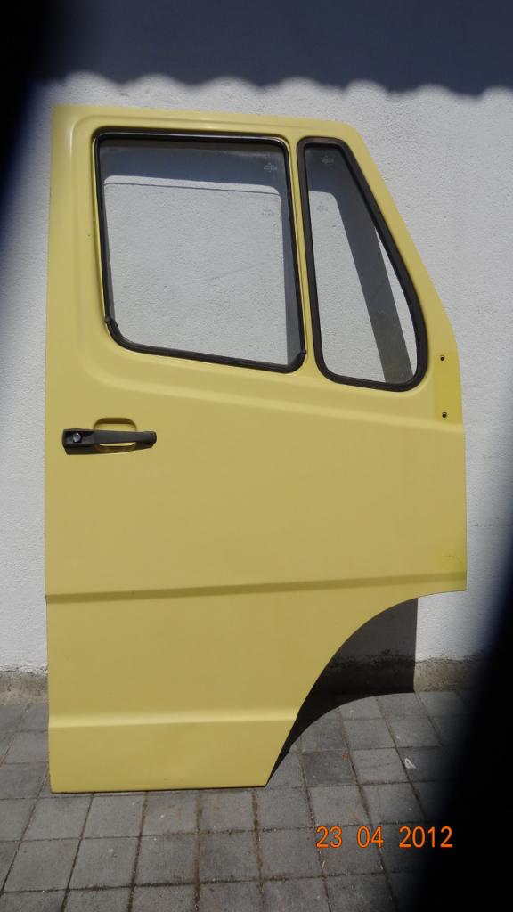 Porte MERCEDES 308 LesAnciennes.com