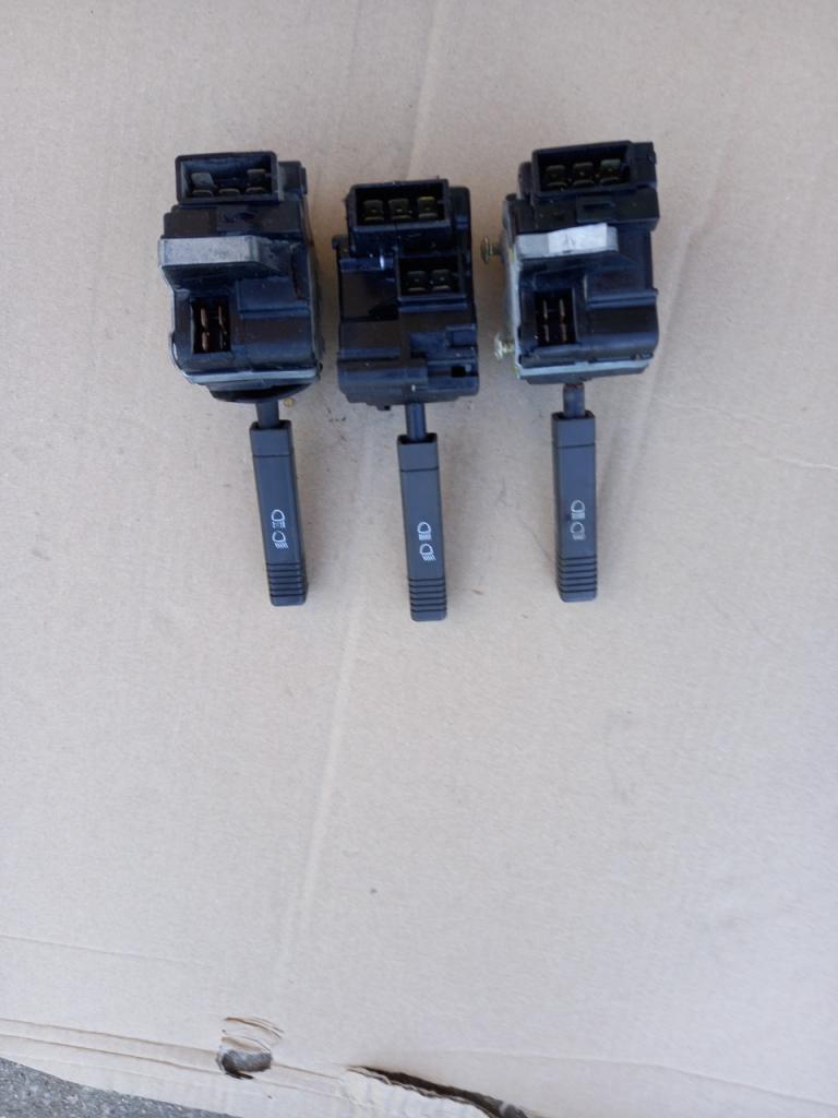 Commodos RENAULT Super 5 série 1 LesAnciennes.com