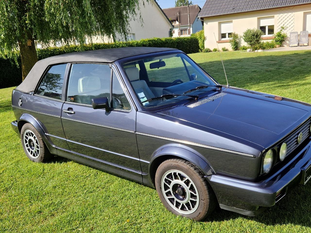 VOLKSWAGEN Golf Cabriolet quartett - 1988 LesAnciennes.com