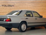 image_3-MERCEDES 230 E CONFORT - 1985