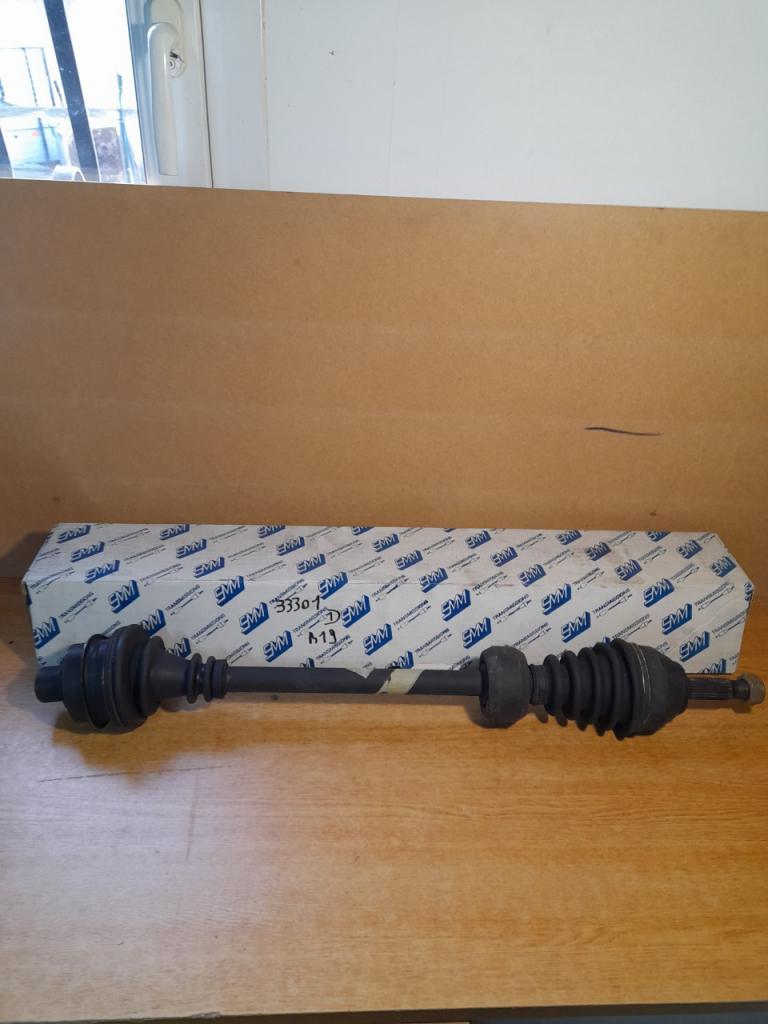 Cardan droit Renault 19 TR GTR TRE 33301 LesAnciennes.com