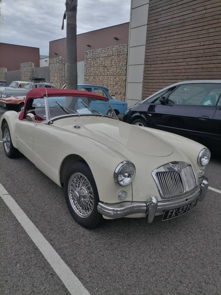 MG MGA - 1957 LesAnciennes.com